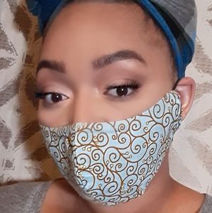 Face Mask with Filter Pocket